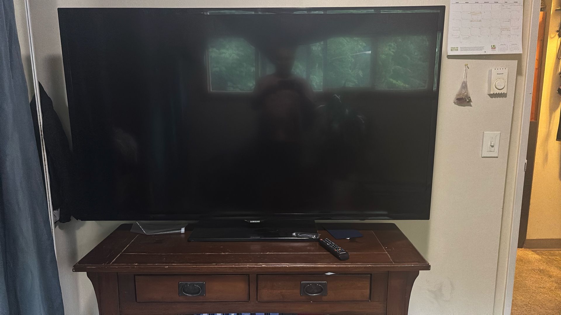 Huge Tv