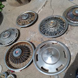 Aftermarket Wire Hubcaps