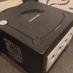 Nintendo Gamecube With Cables
