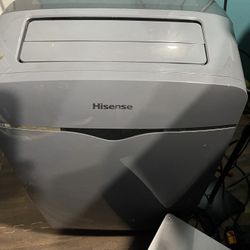 Hisense 10,000 BTU. Portable air Conditioner 