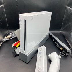 Nintendo Wii Console Authentic part controller, OEM White GameCube Support Cable