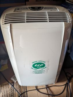 DeLonghi Portable Air Conditioner - Used