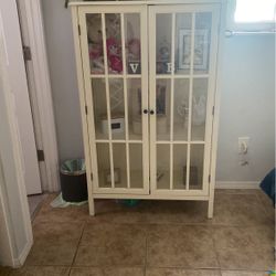 mueble en buena condicion