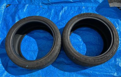Set of two Atlas Force UHP Used Tires 255/40R18/99Y