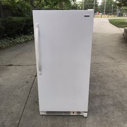 Free Delivery- Kenmore Frost Free 14 Cu.ft Freezer
