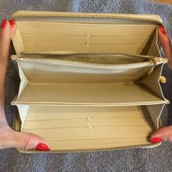 Louis Vuitton Auténtico Good Condition 