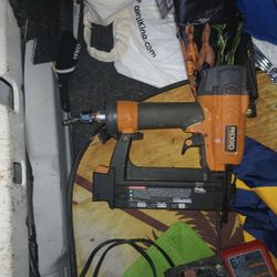 Ridgid Brad Nailer 