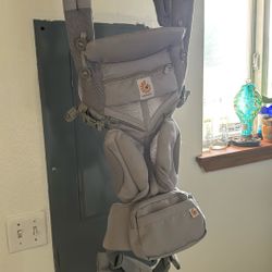Ergobaby Baby Carrier