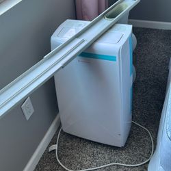 Window AC UNIT NEED GONE