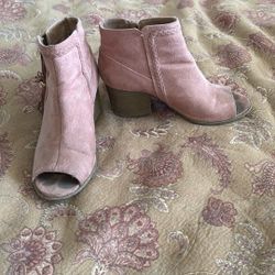 Heels  $10/ Size 5.5