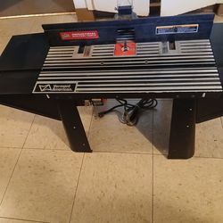 Router table  with 1hp Makita router