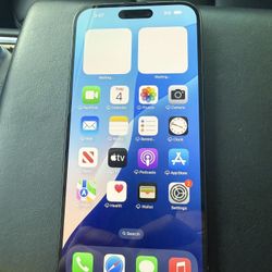 iPhone 16 Plus 128 GB Black Unlocked