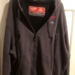 Brand New Milwaukee Men’s Heated Jacket 