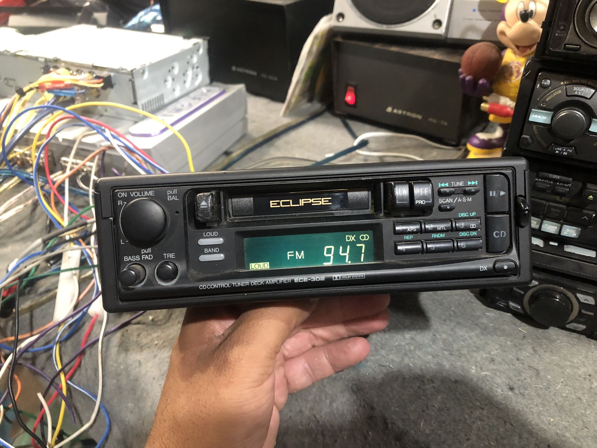 Old School ECLIPSE ECE-302 CASSETTE PULL OUT CAR STEREO