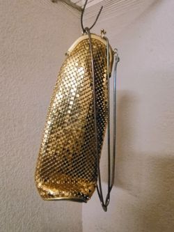Gold Oblong Shoulder Bag with Metal Chain Strap so so Groovy