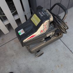 Makita Air Compressor 