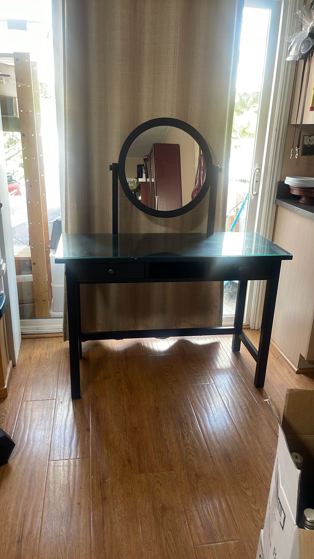 Vanity / Desk