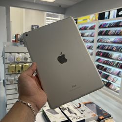 Apple Ipad 5th generation 149$