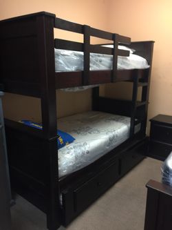 Cherry Pinewood Twin/Twin Bunk beds