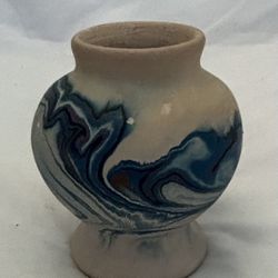 Vintage Namath American Indian Pottery Blue And White Round Signed Native 
