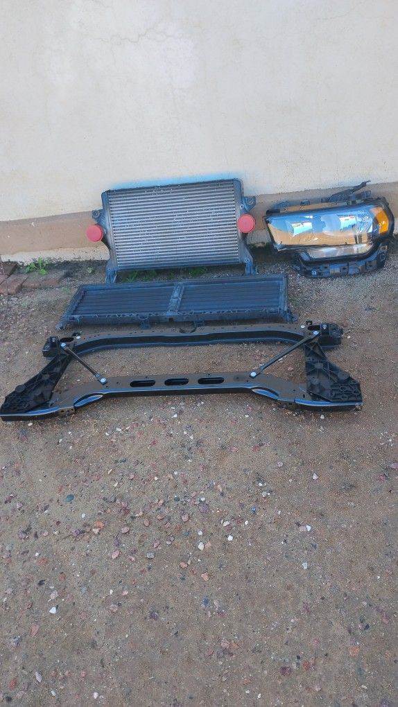 Parts  2019-24 RAM 2500 OEM