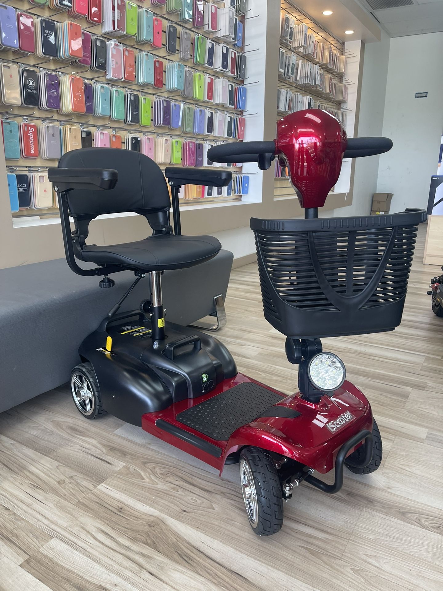 Electric Mobility Scooter iScooter! Brand New! Own It Today With Easy Financing Options! No Credit Needed To Take It Today! Best Financing Deals!