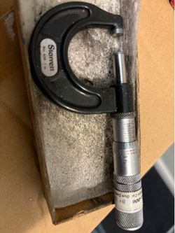 0”-1” Starrett micrometer