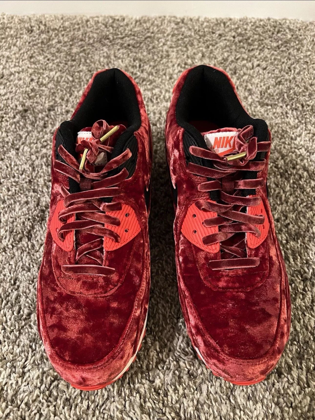 Nike Air Max 90 “Red Velvet Size 10 W/8.5 M VNDS