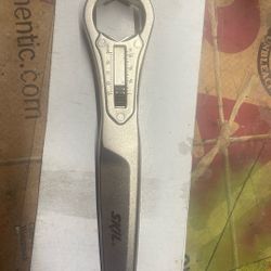 Skil Universal Wrench