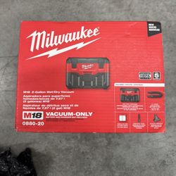 Milwaukee M18 2G Wet/Dry Vacuum 