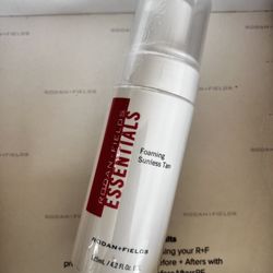 R+F ESSENTIALS Foaming Sunless Tan