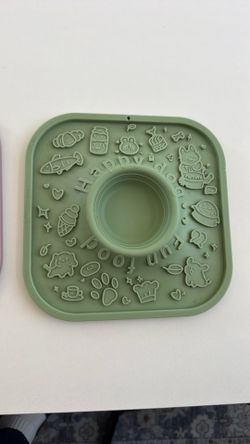 Dog slow feeder