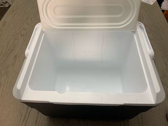 Hard-Sided Plastic Cooler with Lid