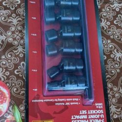 HUSKY 3/8 IN  DRIVE  PINLESS UNIVERSAL  6-POINT  IMPACT SOCKET SET  7-PIECE