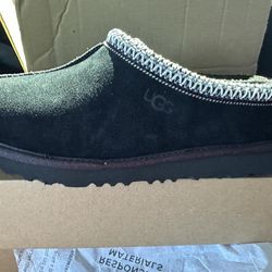 Black Tasman Uggs