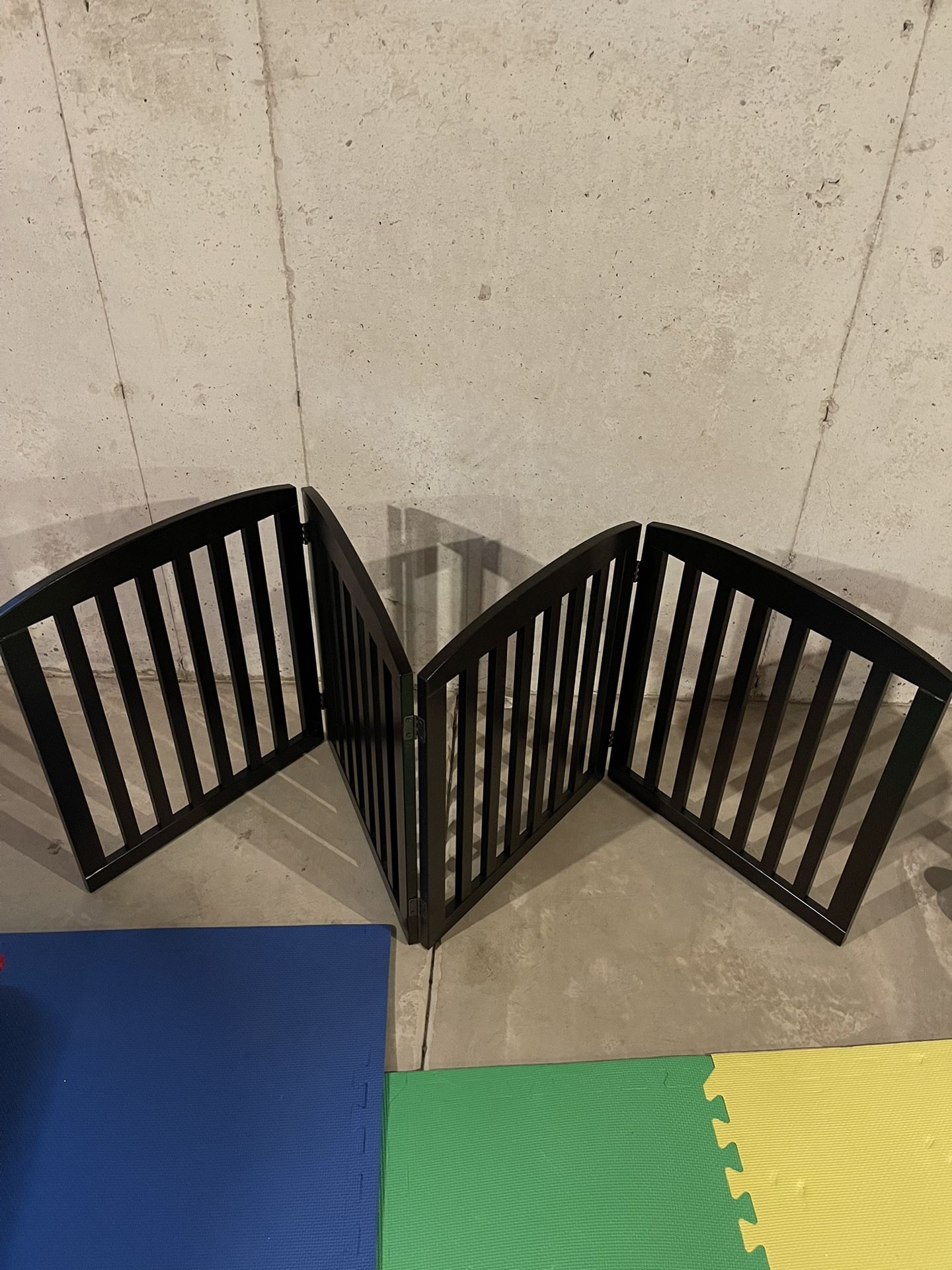Wooden 4 Panel pet gate