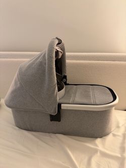 Uppababy Bassinet v2