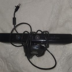 Microsoft Xbox 360 Kinect Sensor Bar, specifically Model 1414