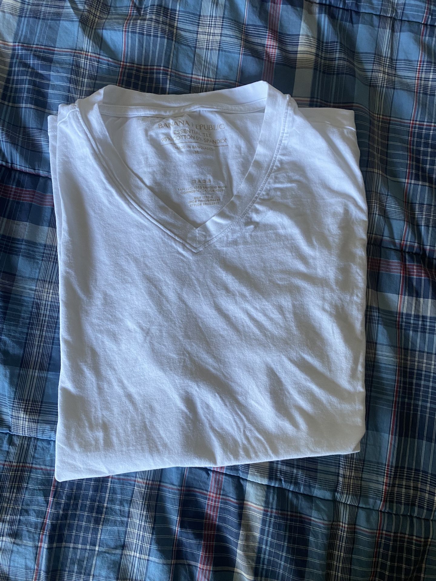 5 Plain White V-Neck Undershirts