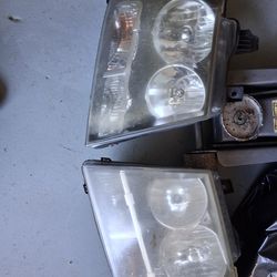 Tahoe  headlights   60