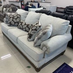 Harleson Wheat Sofa

by Ashley Furniture
