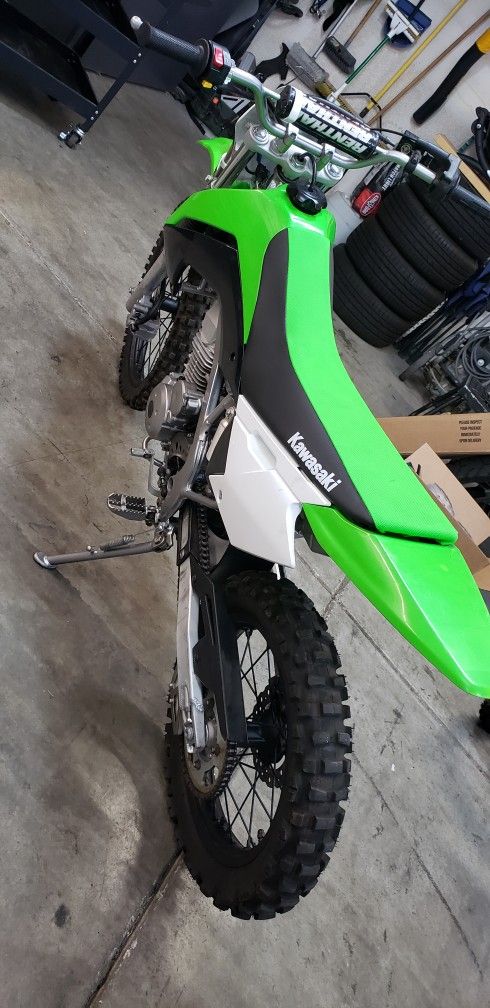 Photo 2019 Kawasaki klx140L