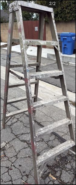 6 Foot Ladder 