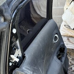 JUKE 2014 Back Door Of Driver Side