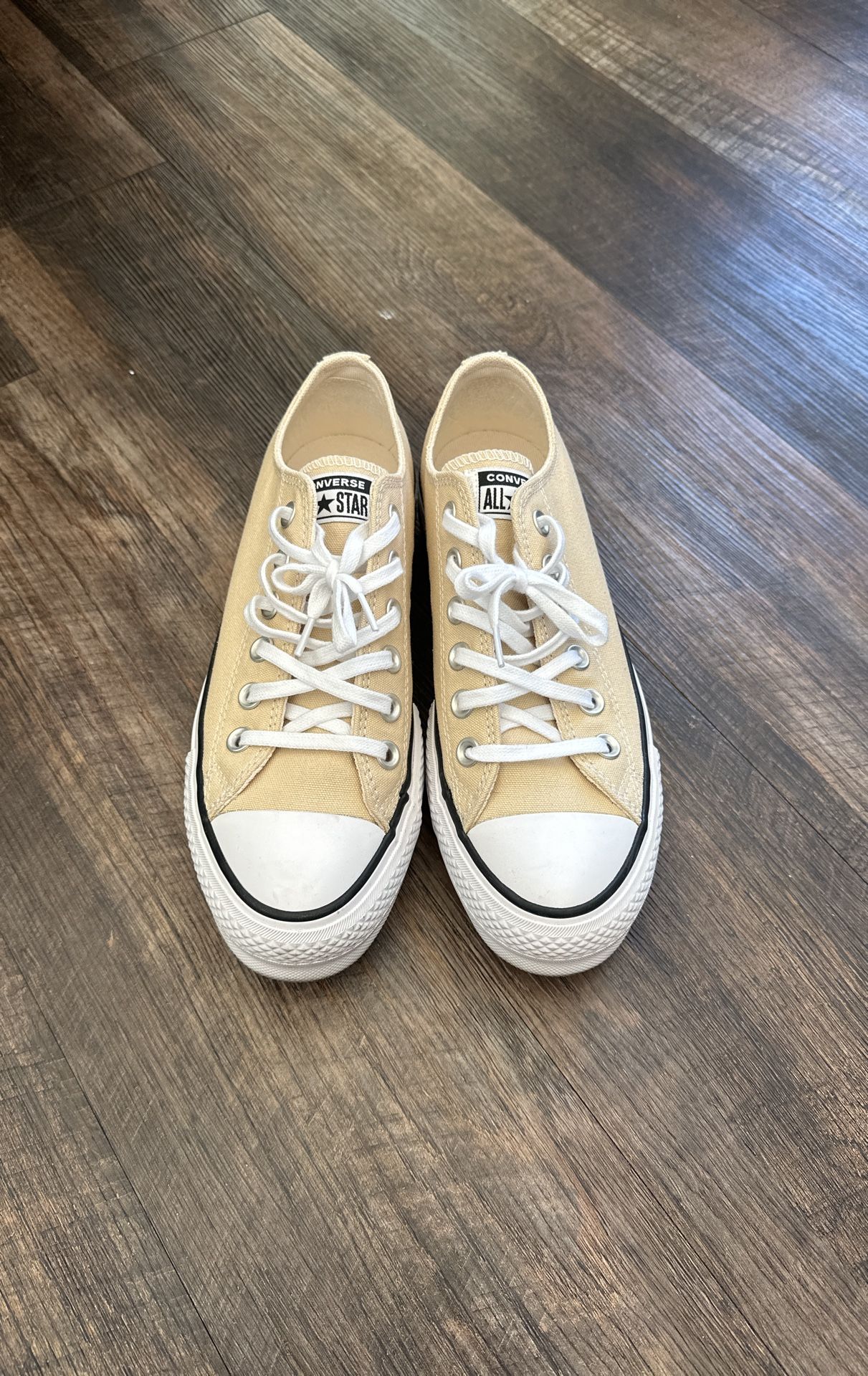 Like New Converse