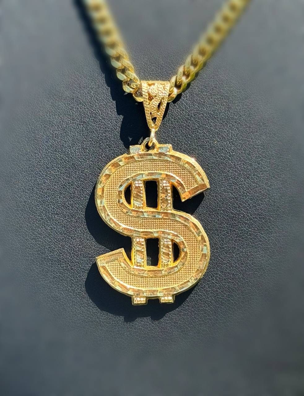 10k solid yellow gold top dollar Pendant charm
