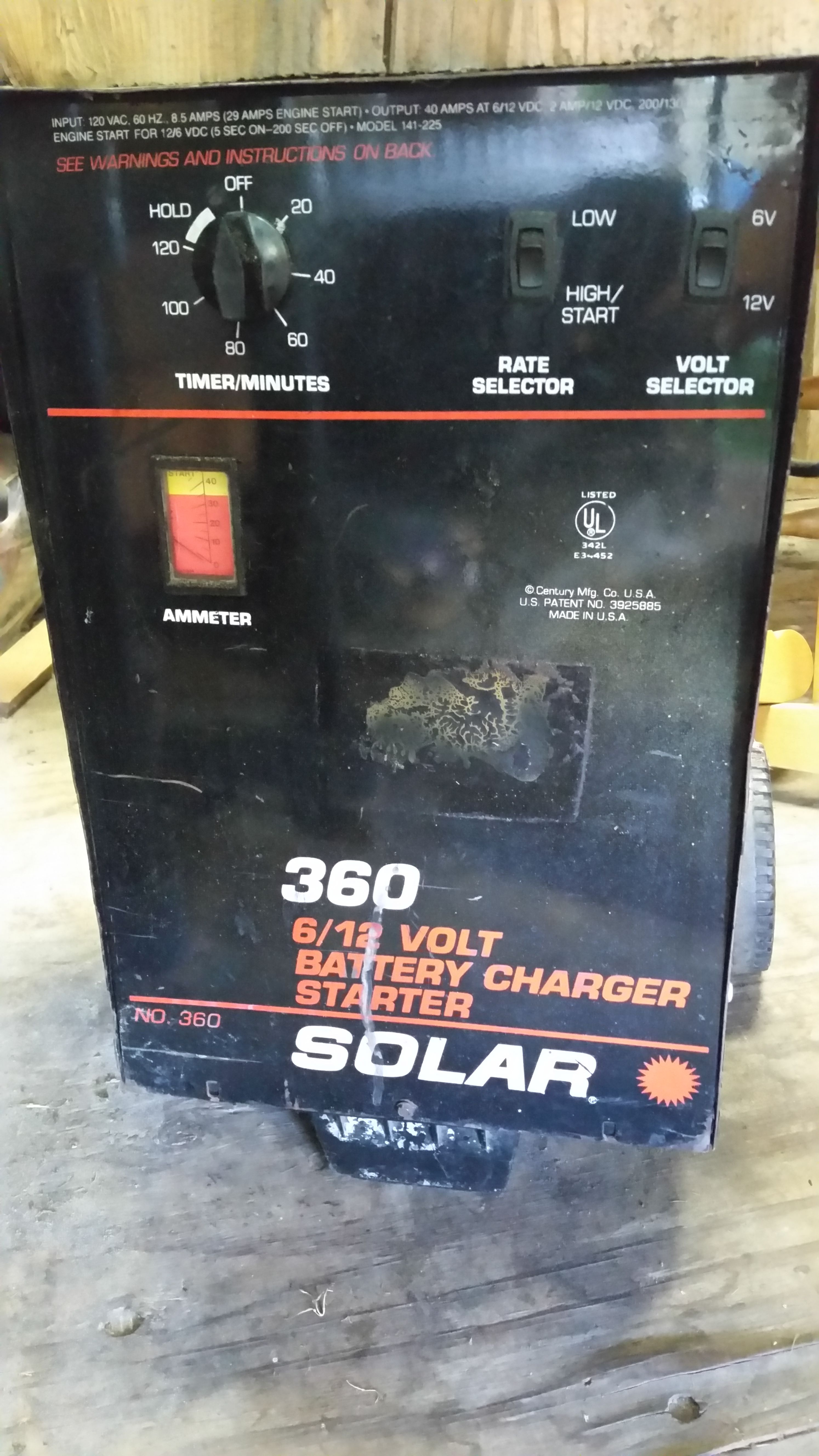 SOLAR NO. 360 6-12 Volt Battery Charger/Starter