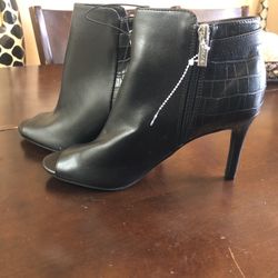 short black boot heels