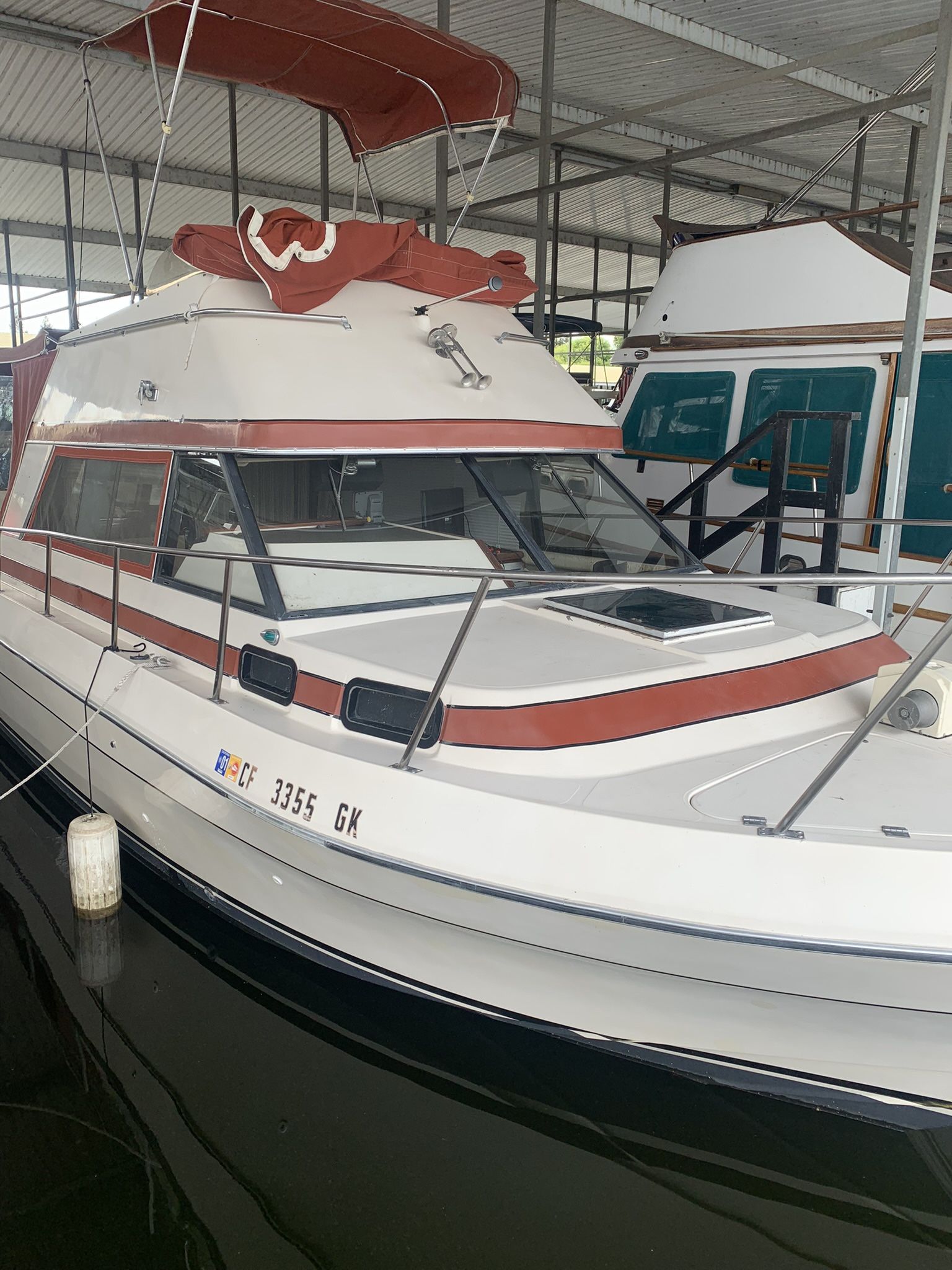 Bayliner 32ft Yacht 