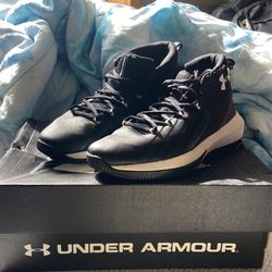 Under Armory Basketball Shoes 